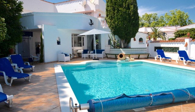 SPECIAL OFFER BEAUTIFUL VILLA SWIMMING POOL AMARRE