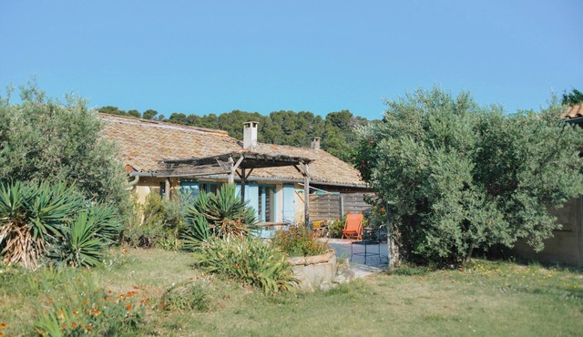 SPECIAL OFFER JULY, in the heart of the DENTELLES DE MONTMIRAIL mountains