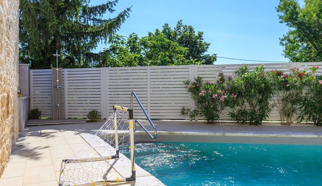 Special stone, modernly decorated villa in Visnjan, 10 km from the sea