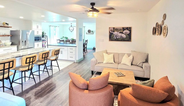 SPECIAL WINTER GETAWAY Updated House on Lewisville Lake in Little Elm - 4BR 3BA