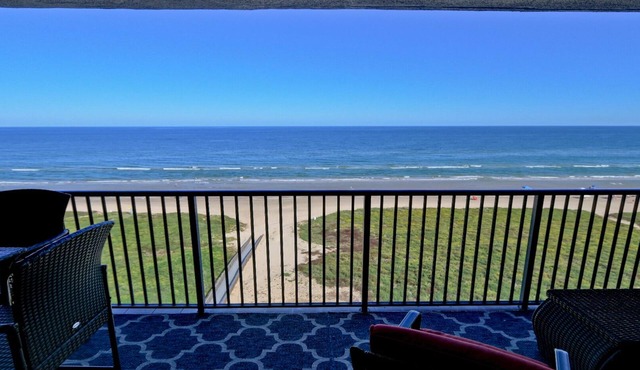 Specials. Ocean Front Luxury Condo attention to details, many extras!