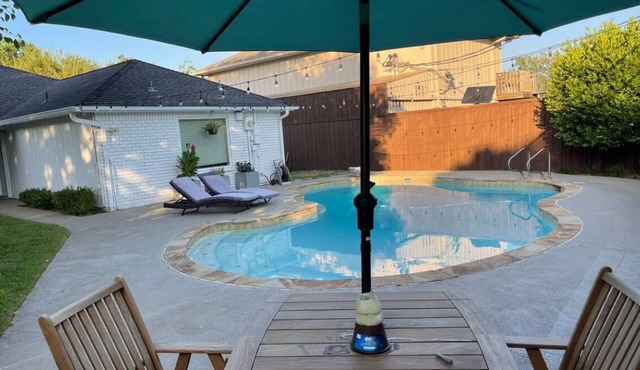 Specious 4 Bedroom Dallas Home