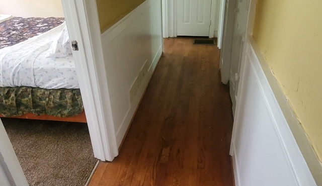 Specious and Cozy Ranch home with moonlight nwindows near Stone Mountain Park