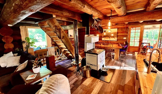 Spectacular log cabin! Stay in a dream log cabin in the woods