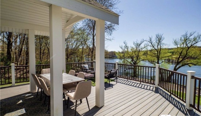 Spectacular 4 season home on Findley Lake NY