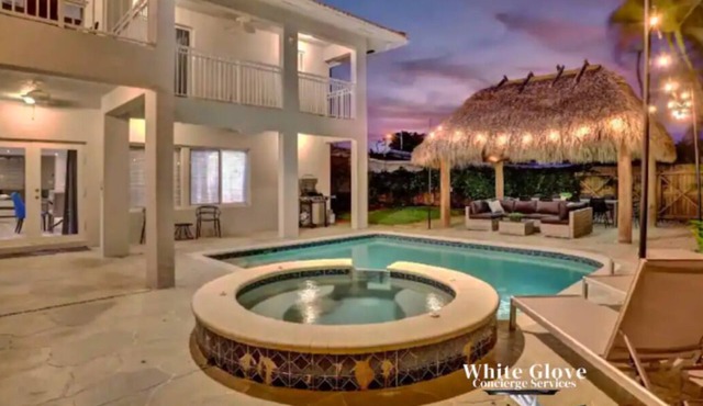 Spectacular 7BR Heated Pool Jacuzzi Tiki Game