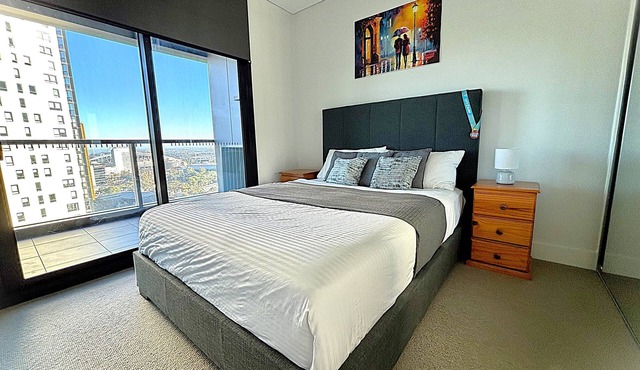 Spectacular views of this amazing Olympic Park apartment (entire place)