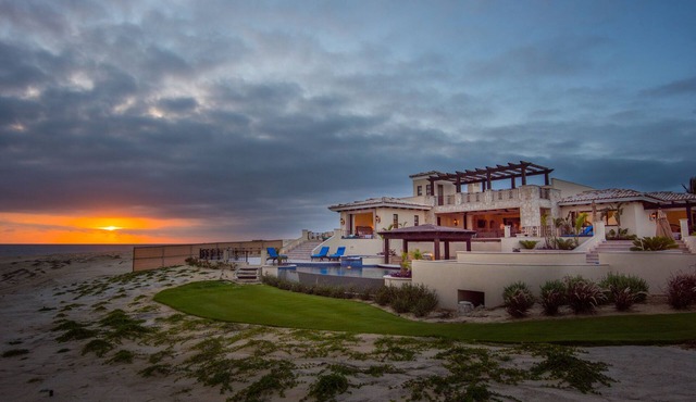 SPECTACULAR BEACH FRONT Estate House in a Luxury Golf Resort