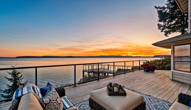 Spectacular Beach Front House