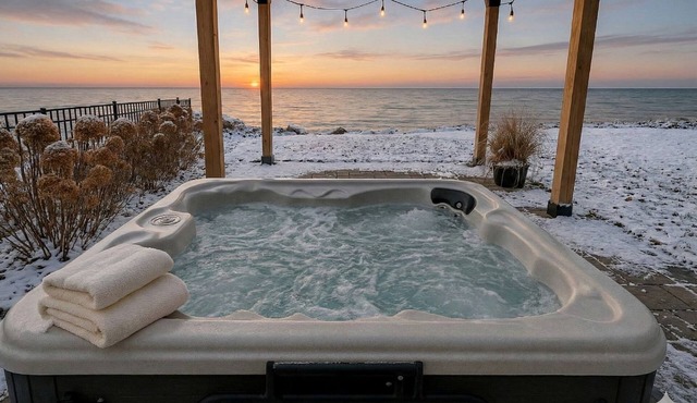 Spectacular Beach House with Gorgeous Sights in Kingsville, Ontario