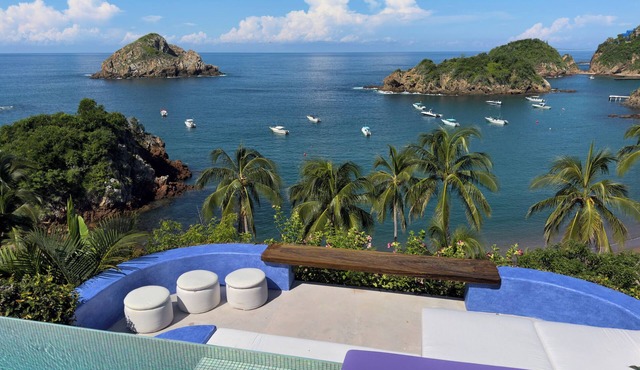 Spectacular Beachfront Casita - Pool - Privacy - Luxury + Style