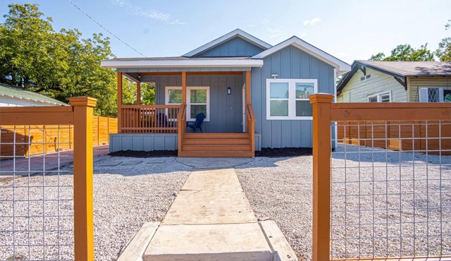 Spectacular Brand New 4br/2.5ba Near DT/Riverwalk