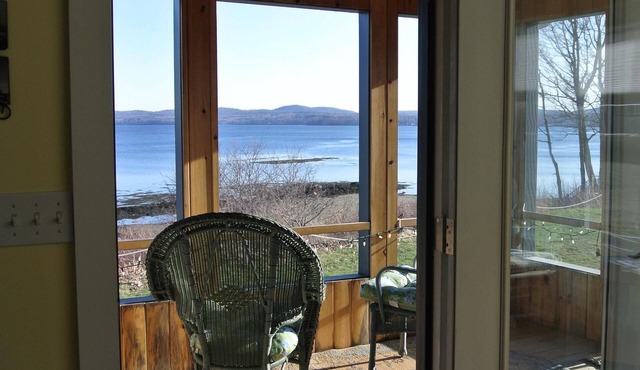Spectacular cottage on Penobscot bay