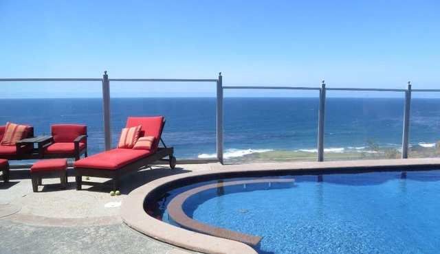 Spectacular Custom Home with Pool/Jacuzzi in Bajamar Ocean Front Golf Resort