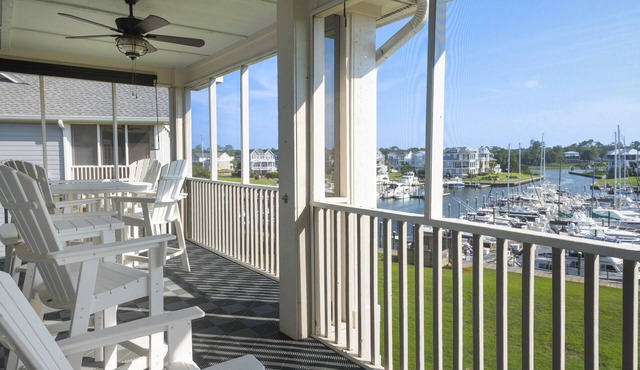 Spectacular Dog Friendly Marina Condo with Access to the St James Beach Club & Pool on Oak Island