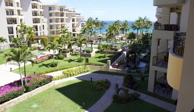 Spectacular Family Style Villa on Medano Beach