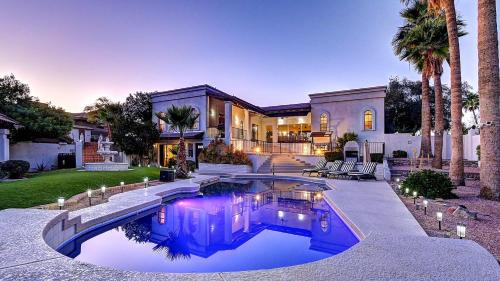 Spectacular Fountain Hills 5 Bdrm wPool and Views