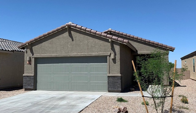 Spectacular House located on Del Lago Golf Course