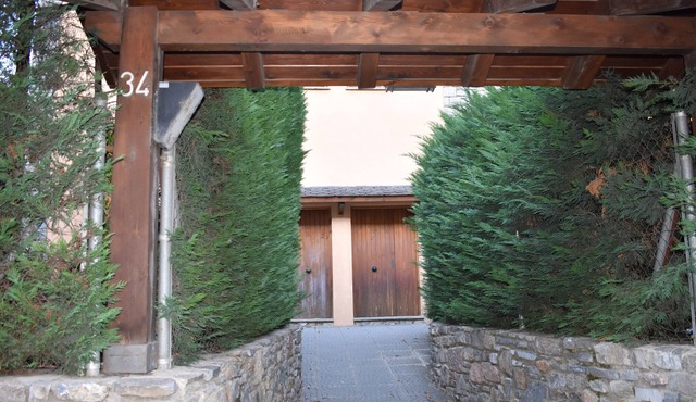 Spectacular house with 5 floors House in Puigcerda