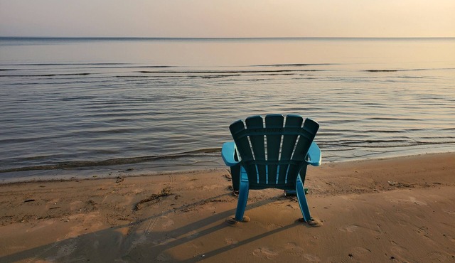 SPECTACULAR LAKE FRONT HOUSE ON CRESENT BEACH FORT ERIE ONTARIO CANADAnnn