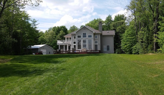 Spectacular Lake Front Property ~ Your Own 22 Acre Private Peninsula Getaway!