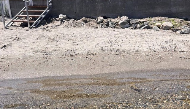 Spectacular Lake Front Home