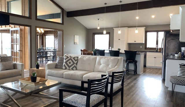Spectacular Lake Home on Locke Lake in Monticello!