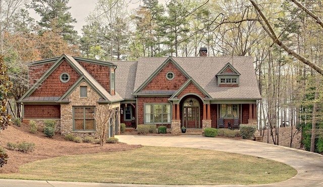 Spectacular Lake Home Gated Upscale Neighborhood Very Beautiful Setting