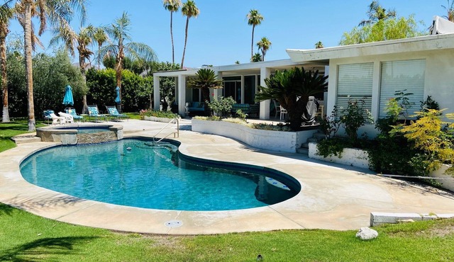 Spectacular luxury 3000 square ft. house on 1/3 of acre .