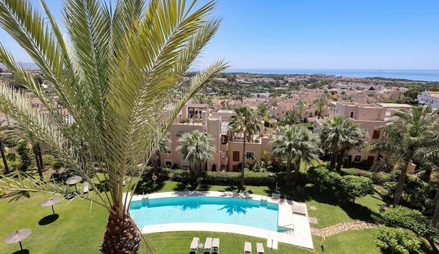 Spectacular luxury penthouse with best views ever
