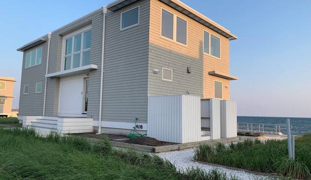 Spectacular Newly Constructed 3-Bedroom Beachfront Home in North Truro 408