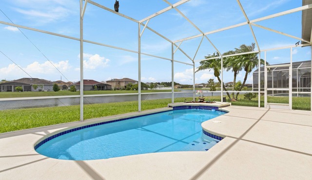 Spectacular Oasis + Pool + Games + Pet friendly