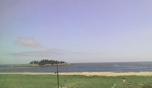 Spectacular Ocean Beach and tennis court