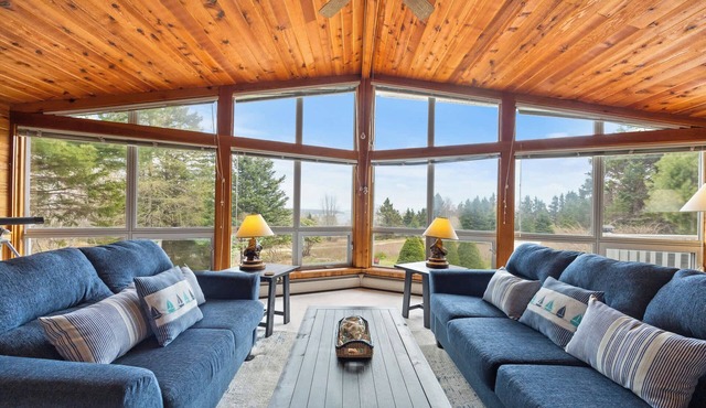 Spectacular Ocean View/Spacious 3BR/Firepit/Decks