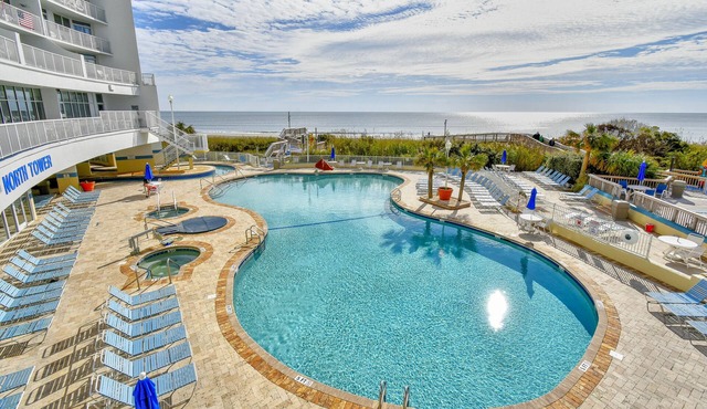 Spectacular Oceanfron~3 bedroom/3 bath Corner Unit at Seawatch