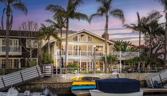 Spectacular One of a Kind 6 Bedroom-3 Story Naples Waterfront Home