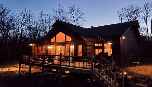 Spectacular Panoramic Views in a Private Setting with ADK 5 Star Accomodations