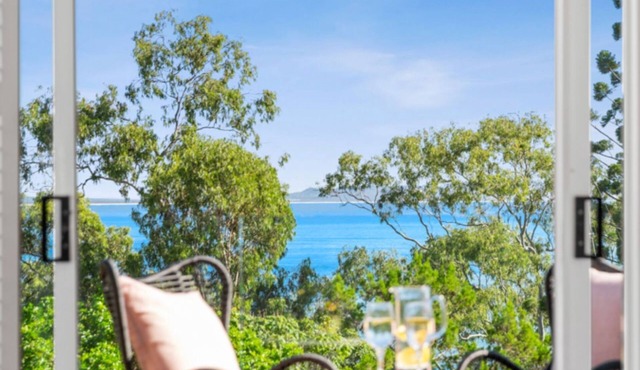 Spectacular Penthouse in Little Cove Noosa Heads - Unit 2 Cuvee 29 Allambie Rise