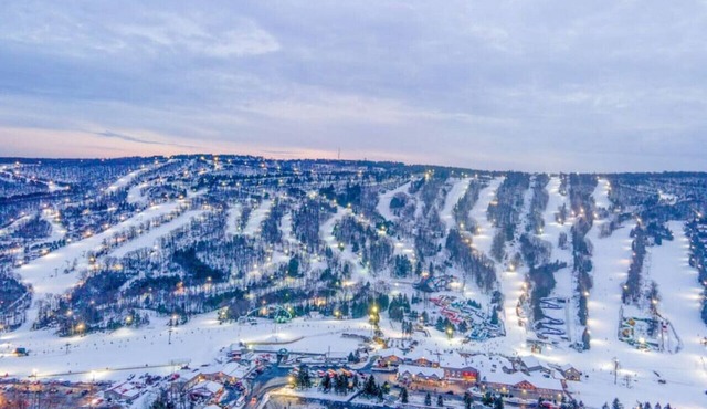 Spectacular Pocono's Getaway Near EVERYTHING!