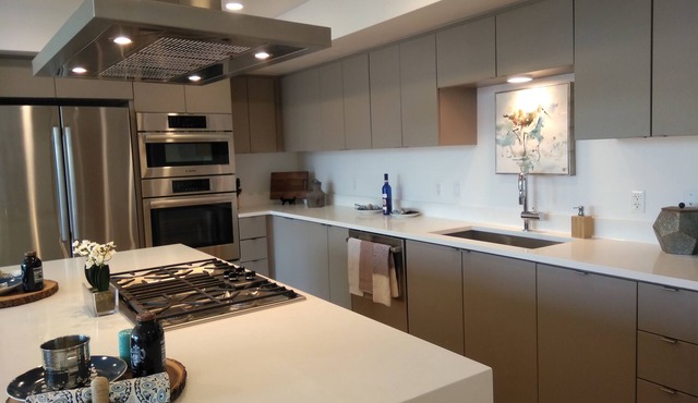 Spectacular Portland on The Park Unit with 2 Master Bedroom Suites