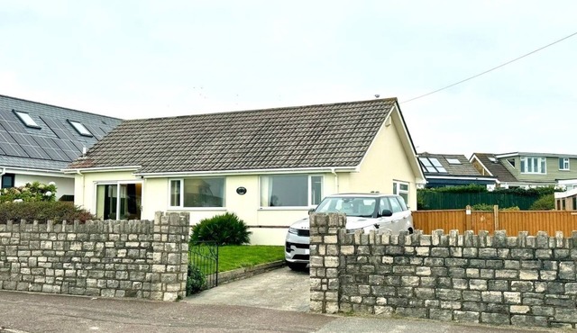 Spectacular Seaview - Beach House - 2br - Sleeps 6