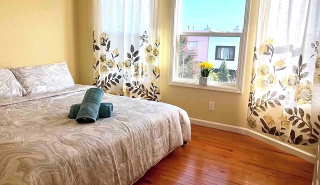 Spectacular SF Home in Quiet Neighborhood +Parking