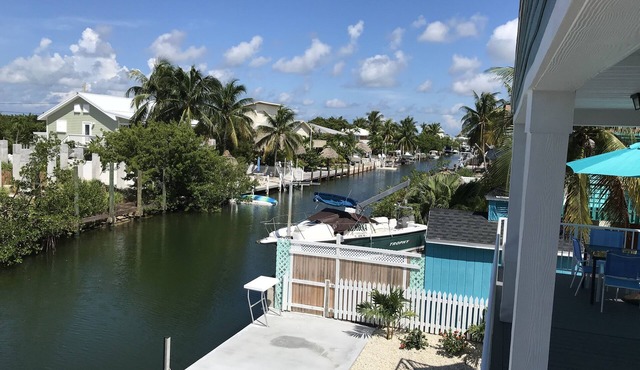 SPECTACULAR SUNSETS-60' DOCK SO CLOSE TO OPEN WATER-nLITTLE TORCH KEY