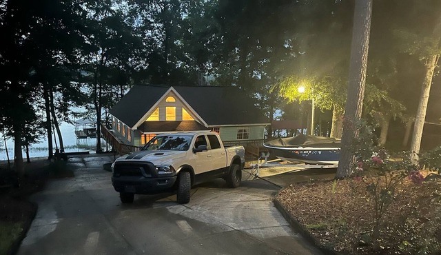 Spectacular Upscale Romantic Charming Lakefront A-Frame Chalet with Vineyard.