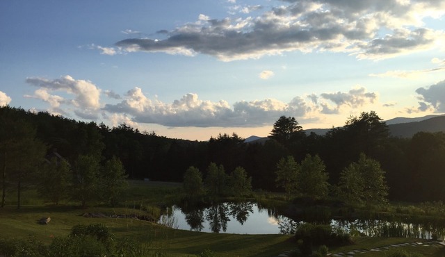 Spectacular Views At This Luxury Country Estate, Walking Distance To Town