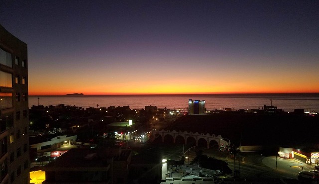 Spectacular Views Coastline Islands & City - Great Location