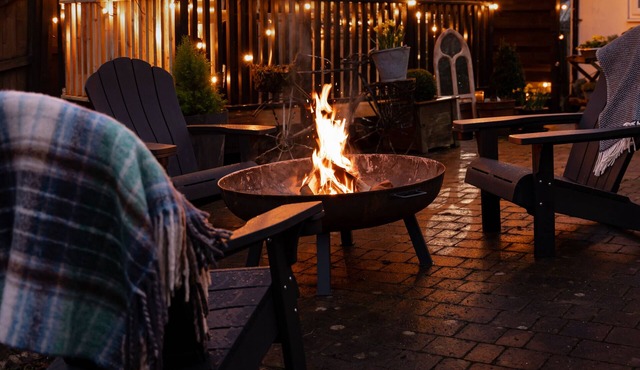 Spectacular Views | Pizza Oven & BBQ