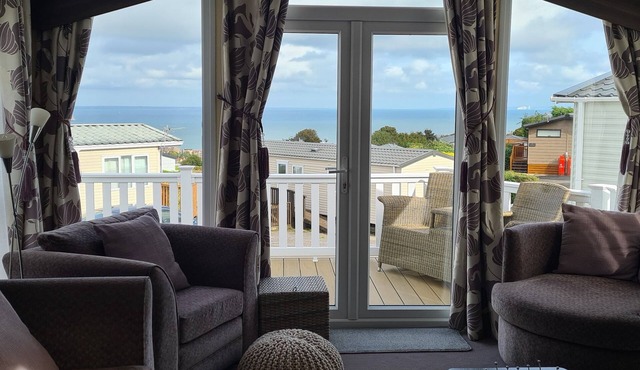 Spectacular Views of Swanage Bay and Downs