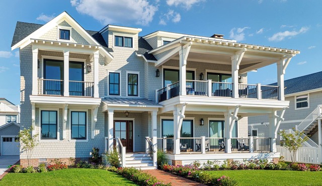 Spectacular views of the bay and sunset will leave you smitten and wanting more!