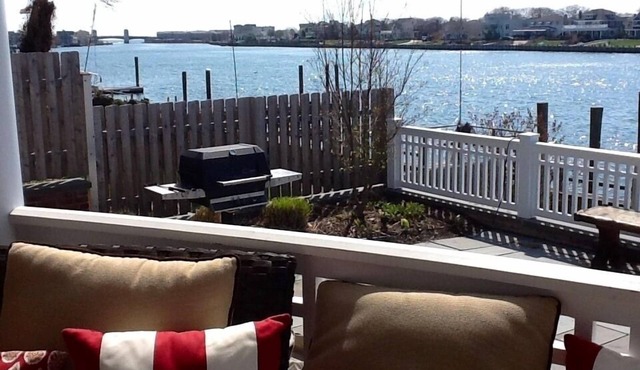 Spectacular Waterfront! Shark River Inlet! Avon by the Sea, NJ Sleeps 20-26